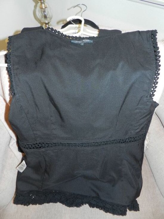 Nanette Lepore Black Boho Fringe Trim Crochet Knit Top Size 6 - Picture 13 of 14